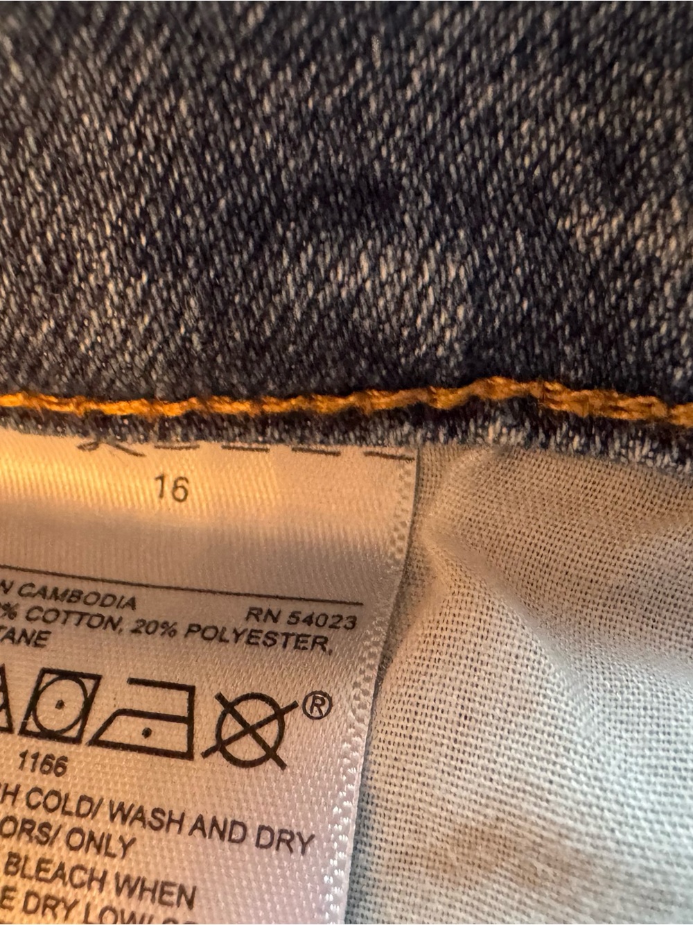 Old Navy Light Blue Denim Jean Shorts - Picture 6 of 6